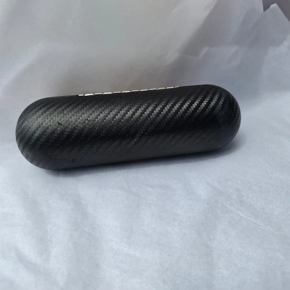 Oakley Large Carbon Fiber Eyewear Vault Hard Case Torpedo 07-257 Black